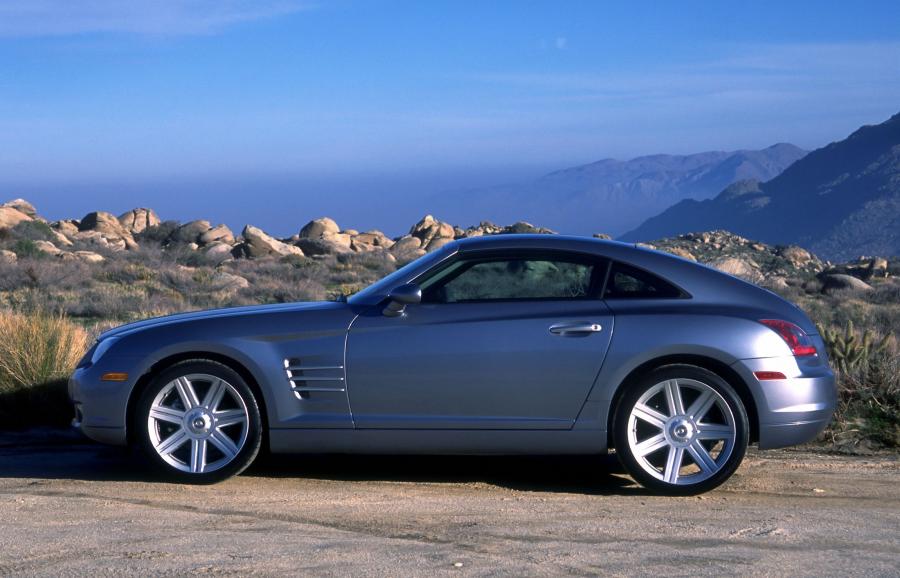  Chrysler Crossfire Limited Coupe 2004 года  (фото 15 из 23)